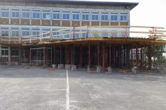 Construction d'un préau au collège de Crécy